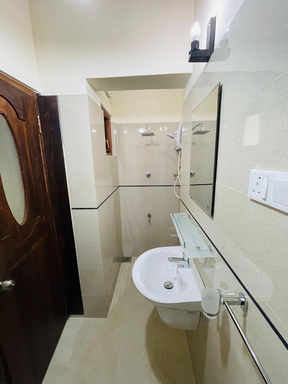 Langama Thena - ළඟම තැන Hotel Anuradhapura Buitenkant foto